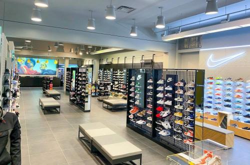 JDinsidestore-e1652730283277