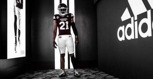 miss-football-1-e1637333536568